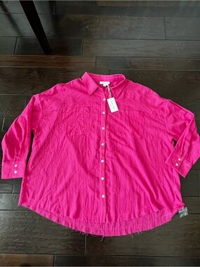 Sewn & Seen Bright Fuchsia Button-Front Shirt; Size Large